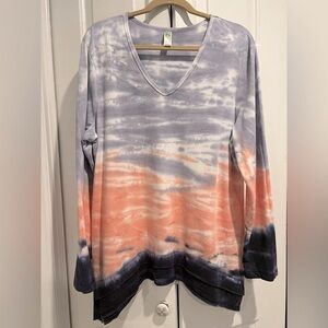 GREEN TEA 🧡💙 Long Sleeve , Orange & Blue TieDye Design, V-Neck, Stretchy Top